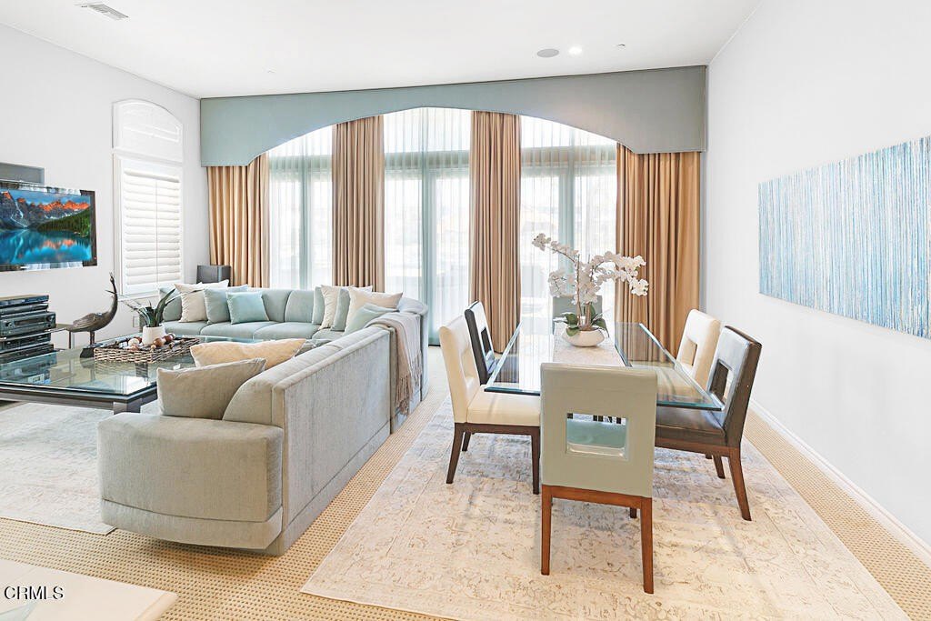 Oxnard, California, 93035, United States, 4 Bedrooms Bedrooms, ,3.5 BathroomsBathrooms,Residential,Forsale,2004522