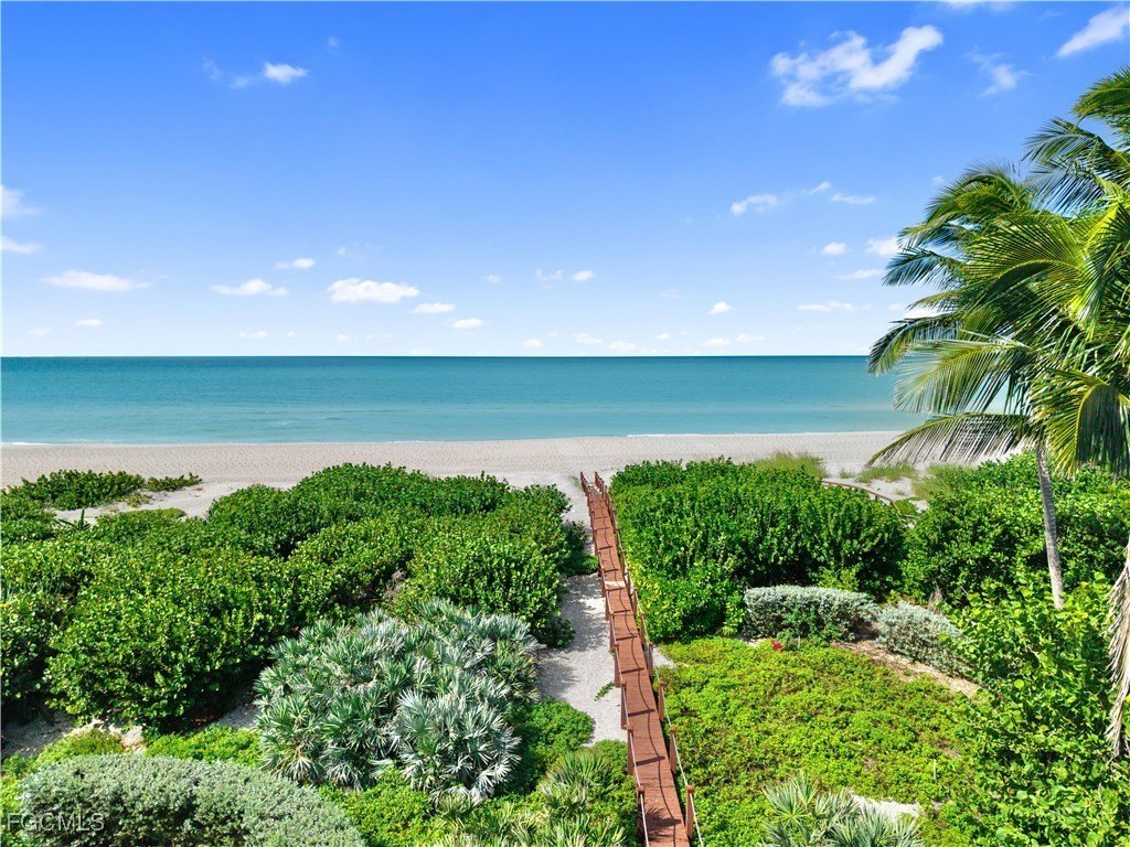 Captiva, Florida, 33924, United States, 5 Bedrooms Bedrooms, ,5.5 BathroomsBathrooms,Residential,Forsale,2011563