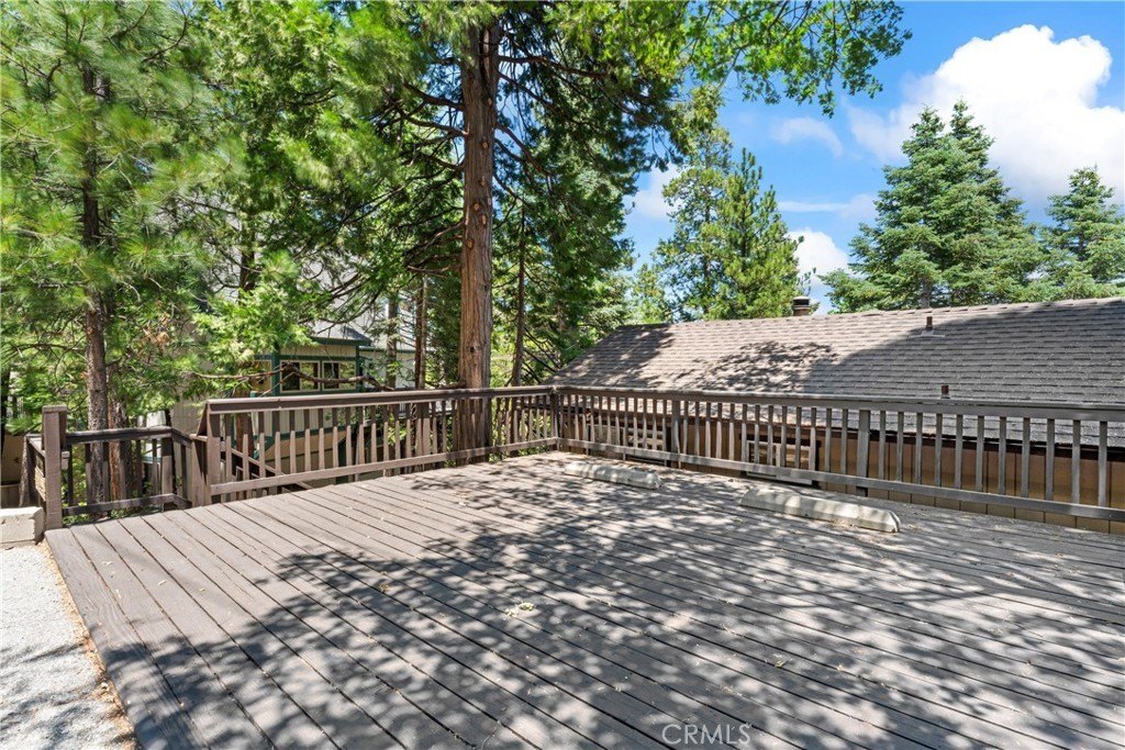 Lake Arrowhead, California, 92317, United States, 3 Bedrooms Bedrooms, ,2 BathroomsBathrooms,Residential,Forsale,1971039