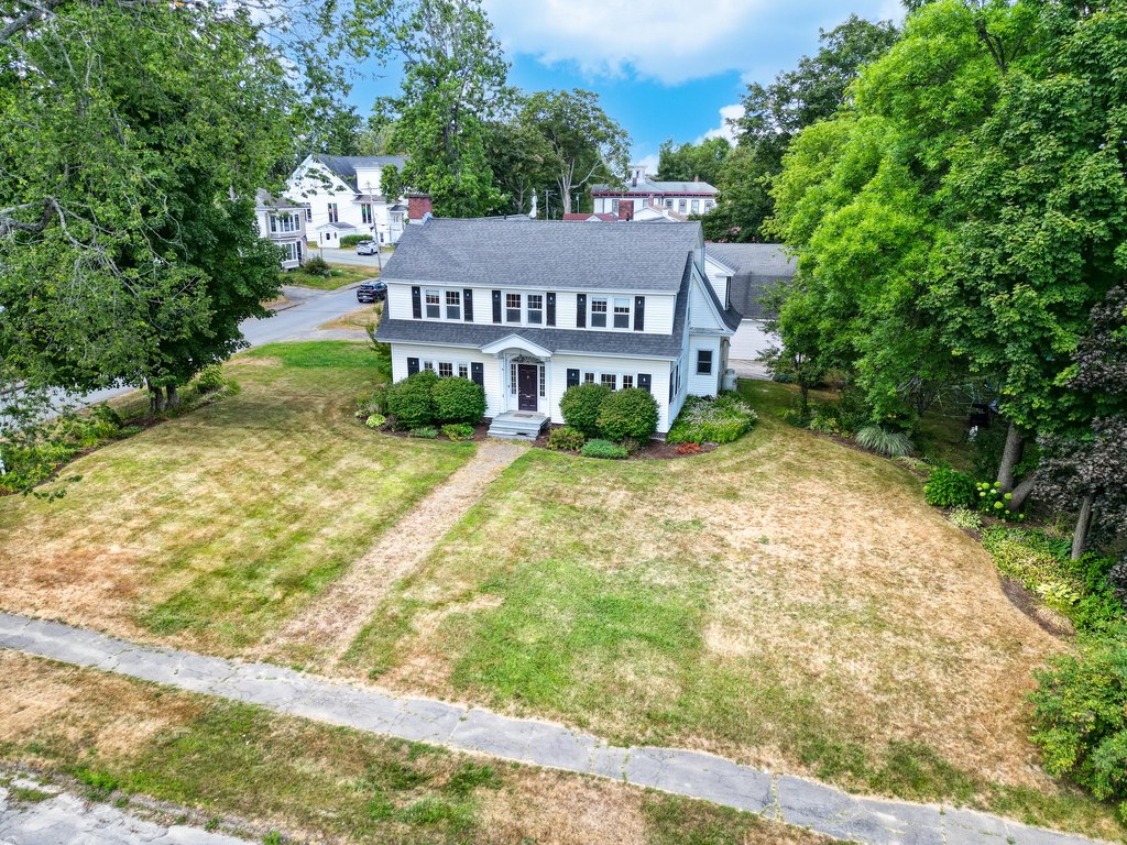 Pittsfield, Maine, 04967, United States, 4 Bedrooms Bedrooms, ,2.5 BathroomsBathrooms,Residential,Forsale,2004043