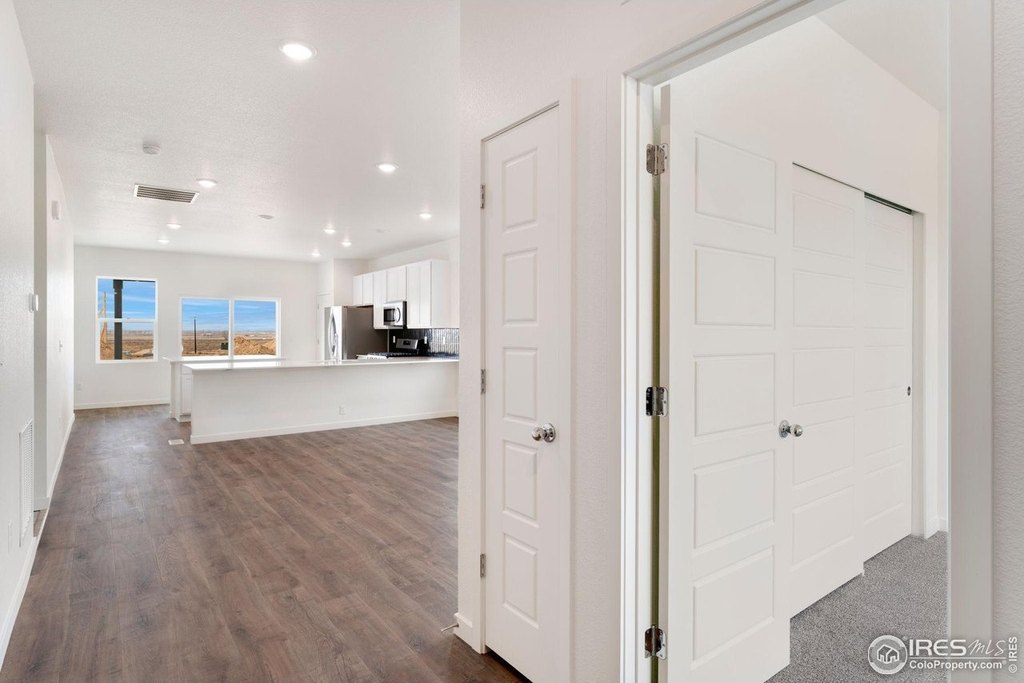 Hudson, Colorado, 80642, United States, 3 Bedrooms Bedrooms, ,2 BathroomsBathrooms,Residential,Forsale,2004219