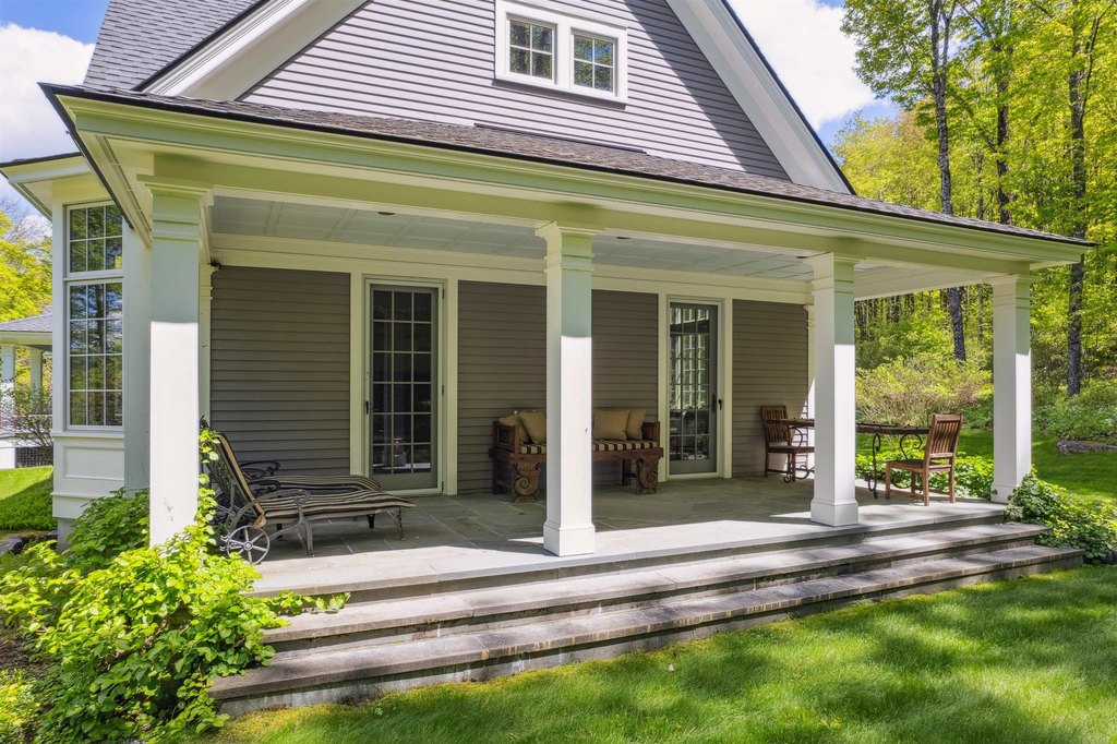 Barnard, Vermont, 05031, United States, 7 Bedrooms Bedrooms, ,7.5 BathroomsBathrooms,Residential,Forsale,1999505