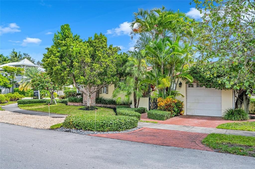 Fort Lauderdale, Florida, 33301, United States, 3 Bedrooms Bedrooms, ,2 BathroomsBathrooms,Residential,Forsale,1884580