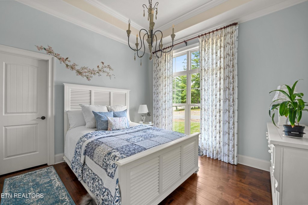 Crossville, Tennessee, 38558, United States, 3 Bedrooms Bedrooms, ,2.5 BathroomsBathrooms,Residential,Forsale,1952851