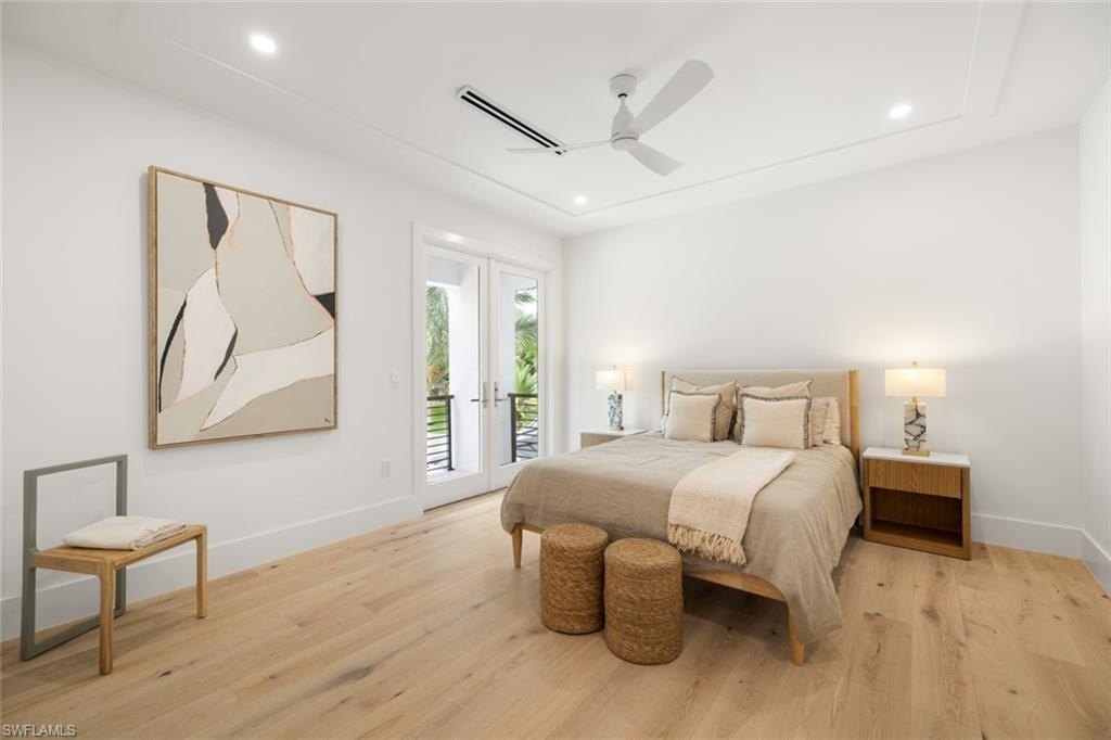 NAPLES, Florida, 34103, United States, 4 Bedrooms Bedrooms, ,4.5 BathroomsBathrooms,Residential,Forsale,2011526