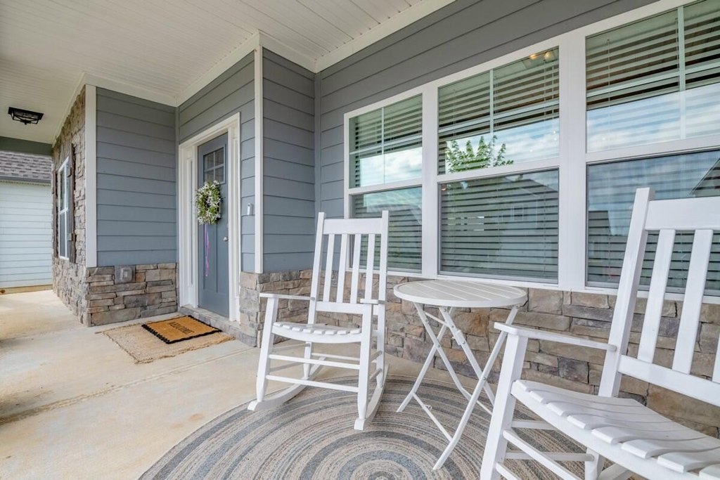 Apison, Tennessee, 37302, United States, 5 Bedrooms Bedrooms, ,4.5 BathroomsBathrooms,Residential,Forsale,2004687