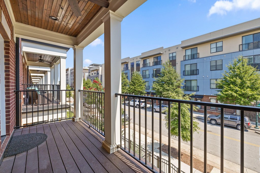 Chattanooga, Tennessee, 37403, United States, 4 Bedrooms Bedrooms, ,4.5 BathroomsBathrooms,Residential,Forsale,1922205