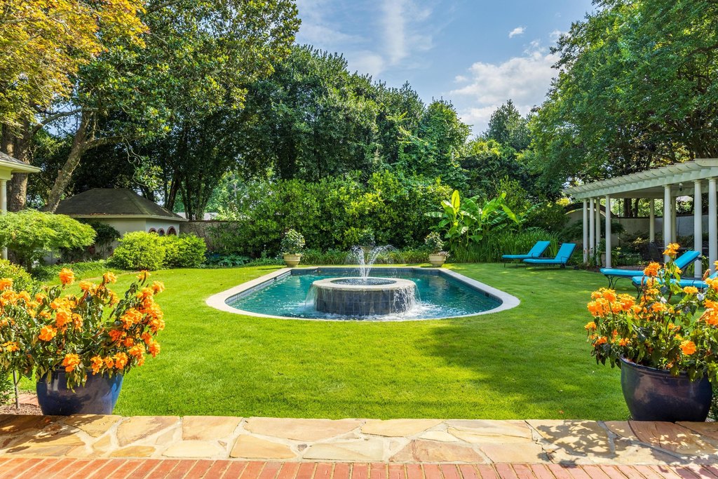 Cleveland, Tennessee, 37312, United States, 5 Bedrooms Bedrooms, ,3.5 BathroomsBathrooms,Residential,Forsale,1995352