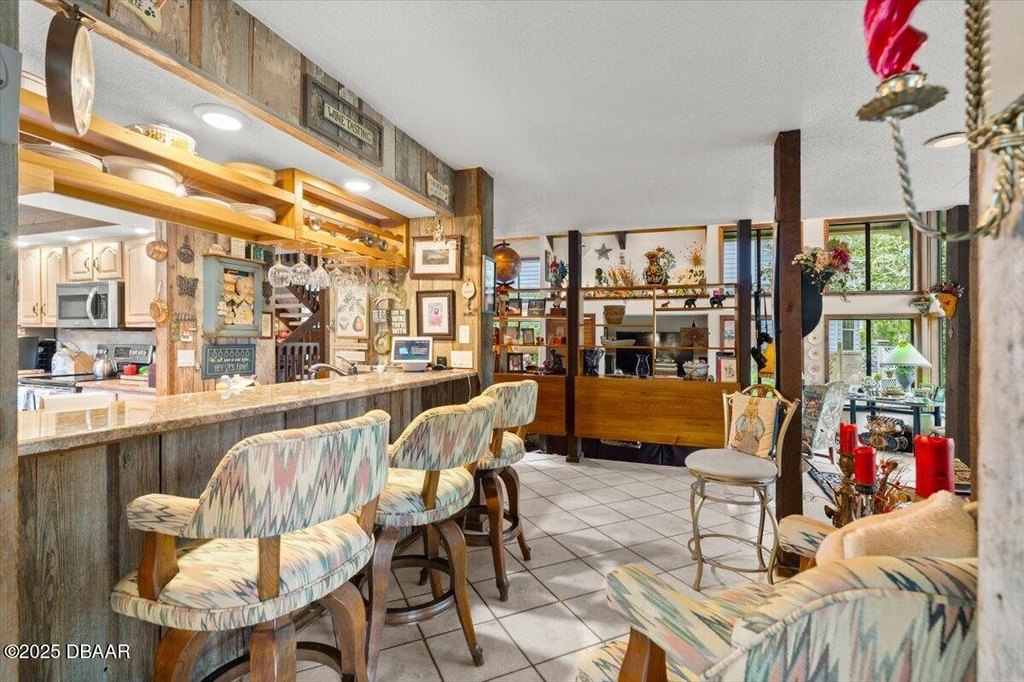 Ormond Beach, Florida, 32174, United States, 4 Bedrooms Bedrooms, ,3 BathroomsBathrooms,Residential,Forsale,2002768