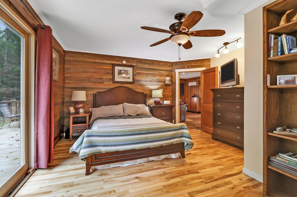 Allardt, Tennessee, 38504, United States, 2 Bedrooms Bedrooms, ,2 BathroomsBathrooms,Residential,Forsale,1953791