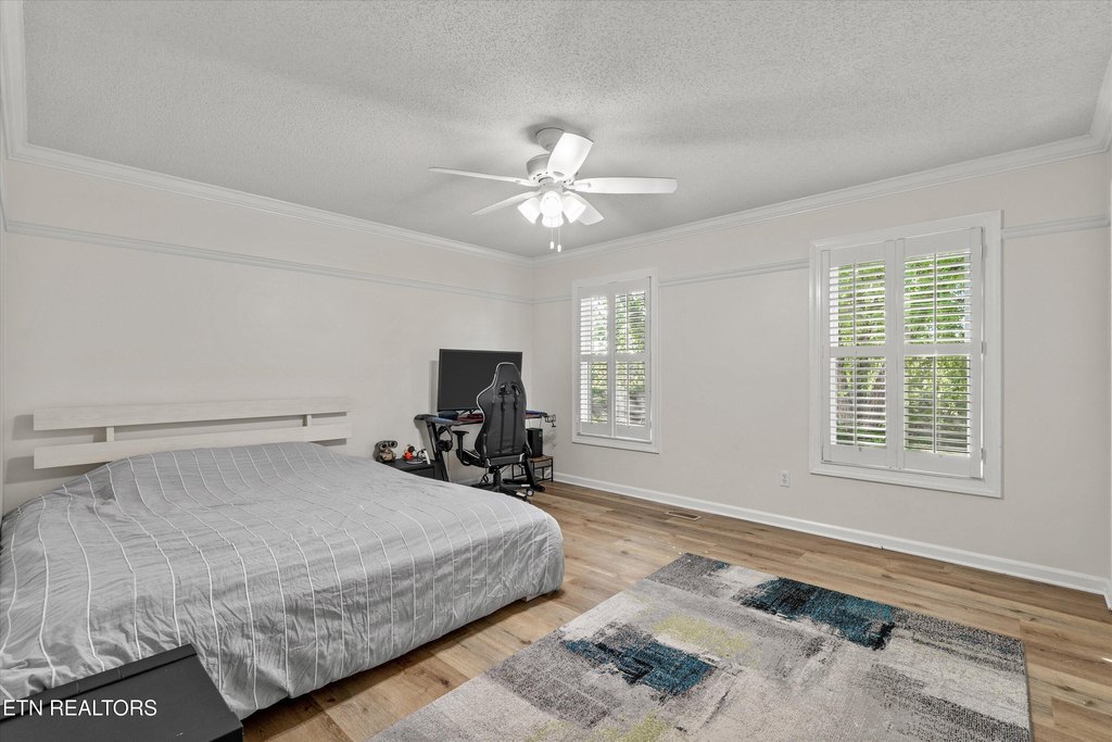 Maryville, Tennessee, 37803, United States, 3 Bedrooms Bedrooms, ,2 BathroomsBathrooms,Residential,Forsale,1952843