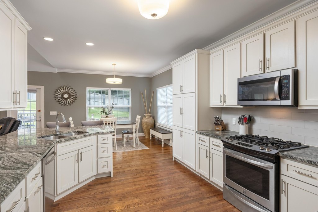 Hixson, Tennessee, 37343, United States, 4 Bedrooms Bedrooms, ,2.5 BathroomsBathrooms,Residential,Forsale,1995345