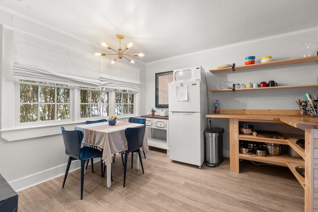 Portsmouth, New Hampshire, 03801, United States, 1 Bedroom Bedrooms, ,1 BathroomBathrooms,Residential,Forsale,1934008