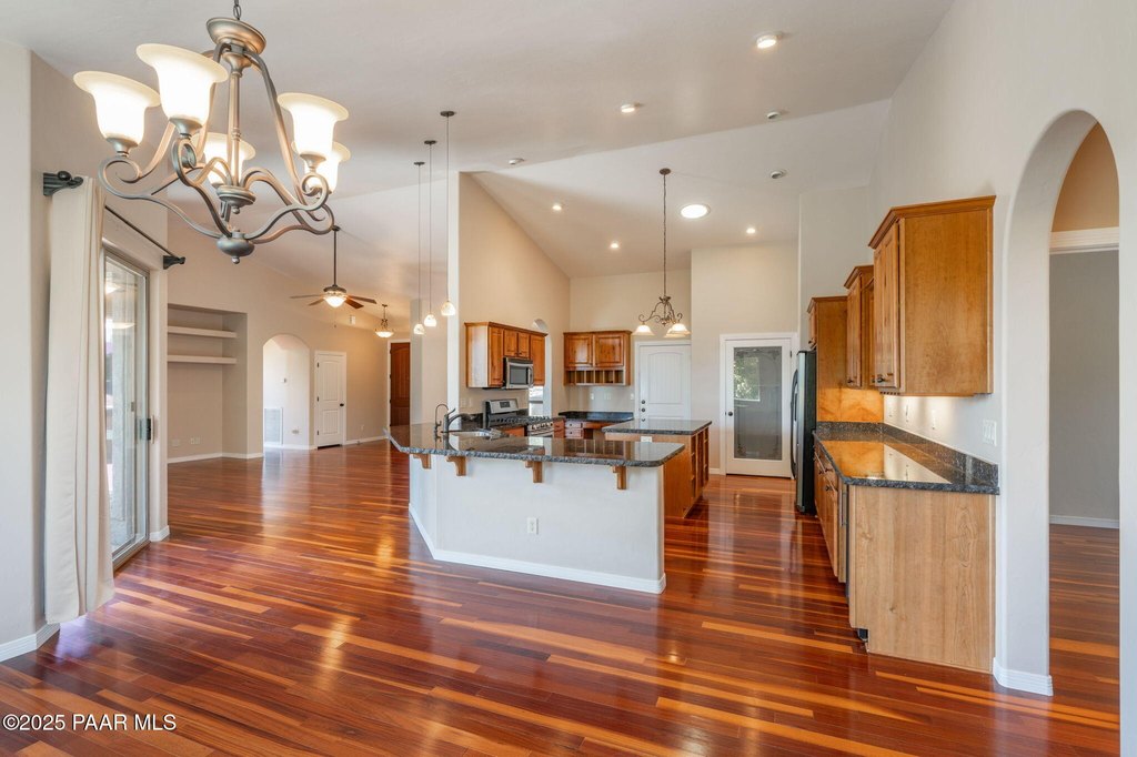 Prescott, Arizona, 86301, United States, 4 Bedrooms Bedrooms, ,3 BathroomsBathrooms,Residential,Forsale,2011232