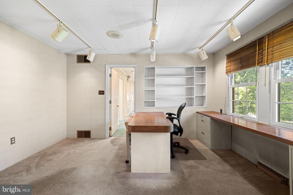 YARDLEY, Pennsylvania, 19067, United States, ,Commercial,Forsale,1905150