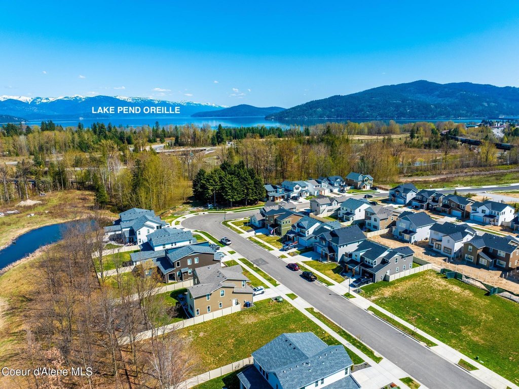 Sandpoint, Idaho, 83864, United States, 4 Bedrooms Bedrooms, ,3.5 BathroomsBathrooms,Residential,Forsale,1946357