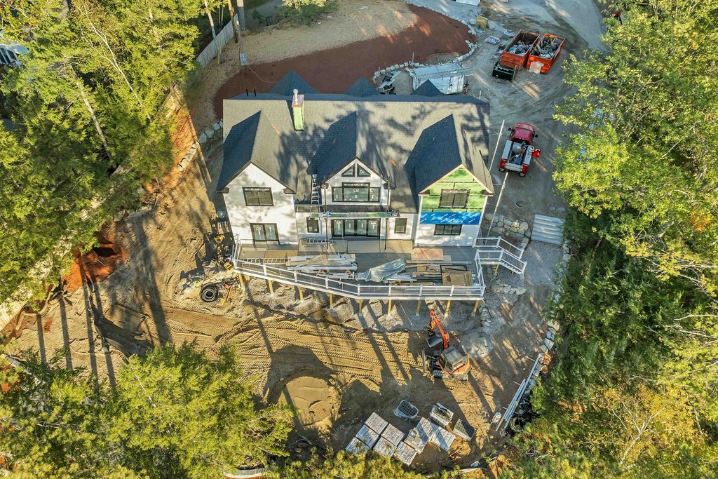 Meredith, New Hampshire, 03253, United States, 6 Bedrooms Bedrooms, ,6.5 BathroomsBathrooms,Residential,Forsale,1893919