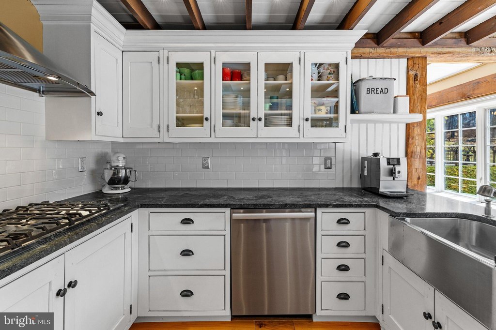 LEBANON, New Jersey, 08833, United States, 4 Bedrooms Bedrooms, ,2.5 BathroomsBathrooms,Residential,Forsale,1929517