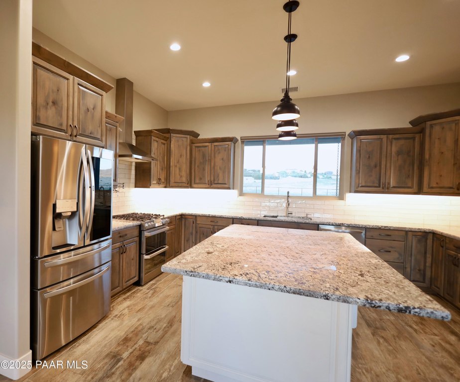 Prescott Valley, Arizona, 86315, United States, 3 Bedrooms Bedrooms, ,2 BathroomsBathrooms,Residential,Forsale,1992678