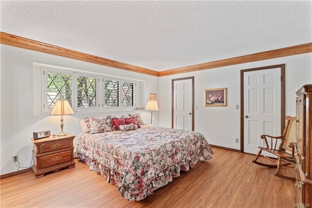 Lake Arrowhead, California, 92352, United States, 5 Bedrooms Bedrooms, ,5 BathroomsBathrooms,Residential,Forsale,1886287