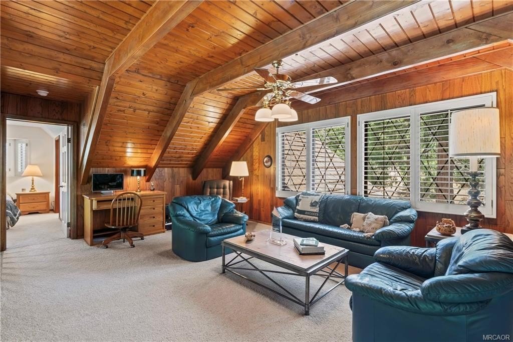 Lake Arrowhead, California, 92352, United States, 5 Bedrooms Bedrooms, ,5 BathroomsBathrooms,Residential,Forsale,1886287