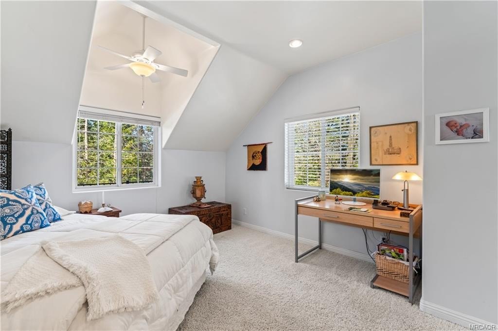 Lake Arrowhead, California, 92317, United States, 4 Bedrooms Bedrooms, ,4 BathroomsBathrooms,Residential,Forsale,1886288