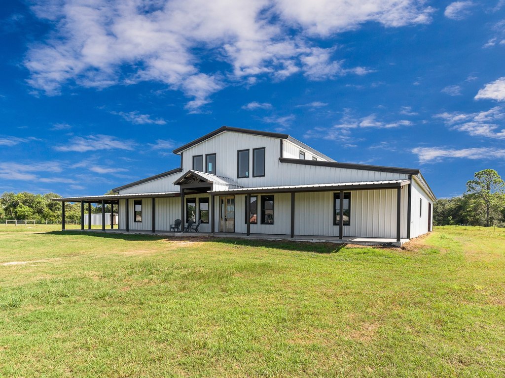 Santa Fe, Texas, 77517, United States, 2 Bedrooms Bedrooms, ,3.5 BathroomsBathrooms,Residential,Forsale,1936491