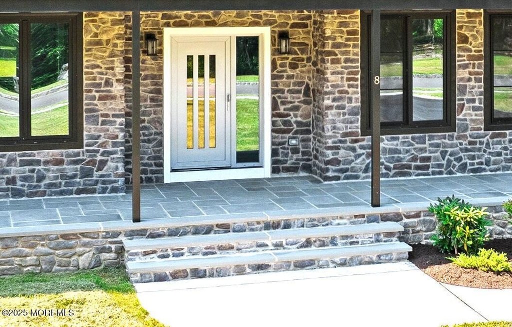 Howell, New Jersey, 07731, United States, 6 Bedrooms Bedrooms, ,5.5 BathroomsBathrooms,Residential,Forsale,1984568