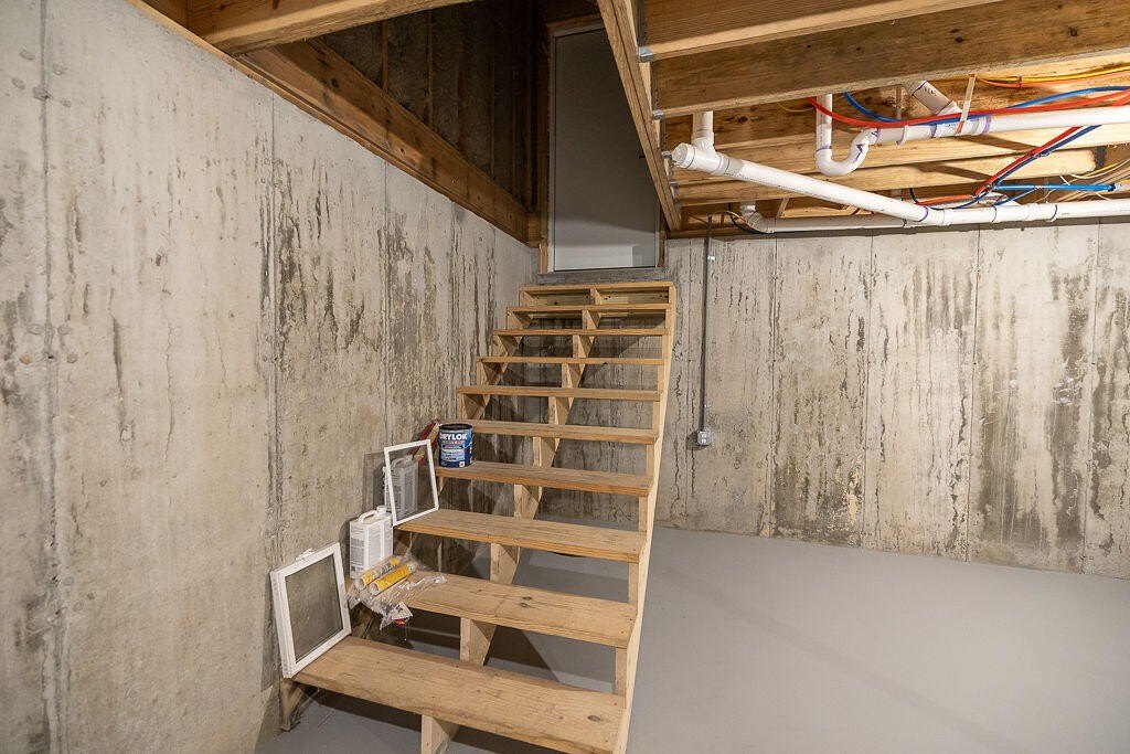 Turner, Maine, 04282, United States, 3 Bedrooms Bedrooms, ,2.5 BathroomsBathrooms,Residential,Forsale,1992719