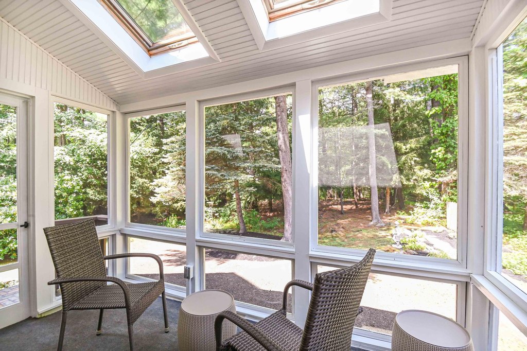 York, Maine, 03909, United States, 3 Bedrooms Bedrooms, ,3 BathroomsBathrooms,Residential,Forsale,1968210