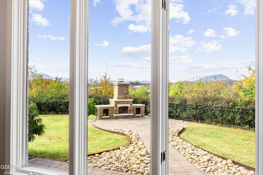 Sevierville, Tennessee, 37862, United States, 4 Bedrooms Bedrooms, ,3.5 BathroomsBathrooms,Residential,Forsale,1942459