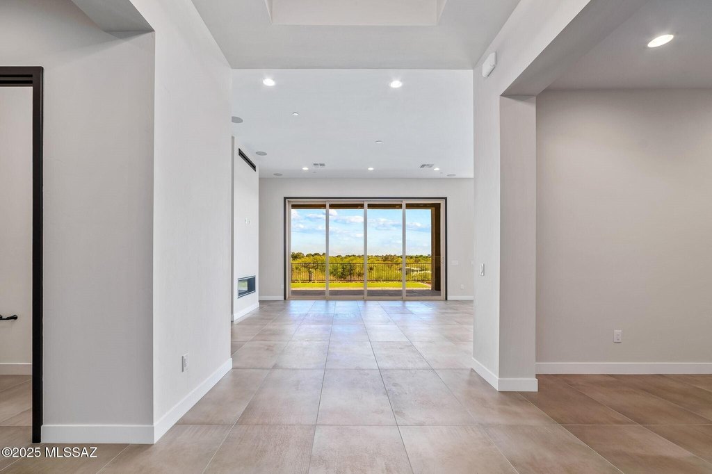 Tucson, Arizona, 85750, United States, 3 Bedrooms Bedrooms, ,3.5 BathroomsBathrooms,Residential,Forsale,1990097