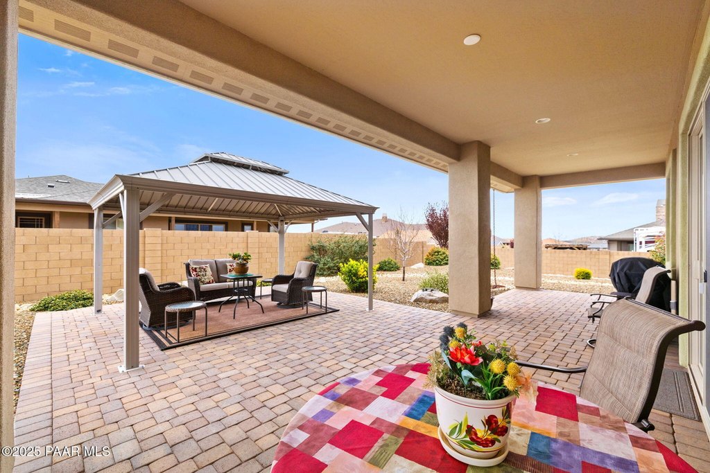 Prescott Valley, Arizona, 86315, United States, 3 Bedrooms Bedrooms, ,2 BathroomsBathrooms,Residential,Forsale,1929278