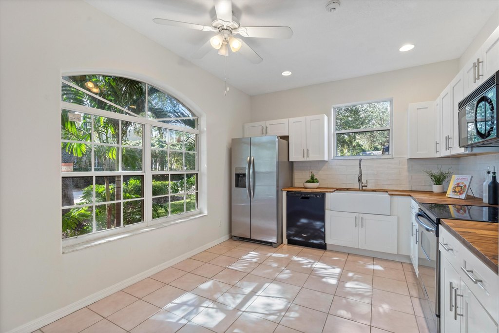 Delray Beach, Florida, 33445, United States, 3 Bedrooms Bedrooms, ,2.5 BathroomsBathrooms,Residential,Forsale,2004179