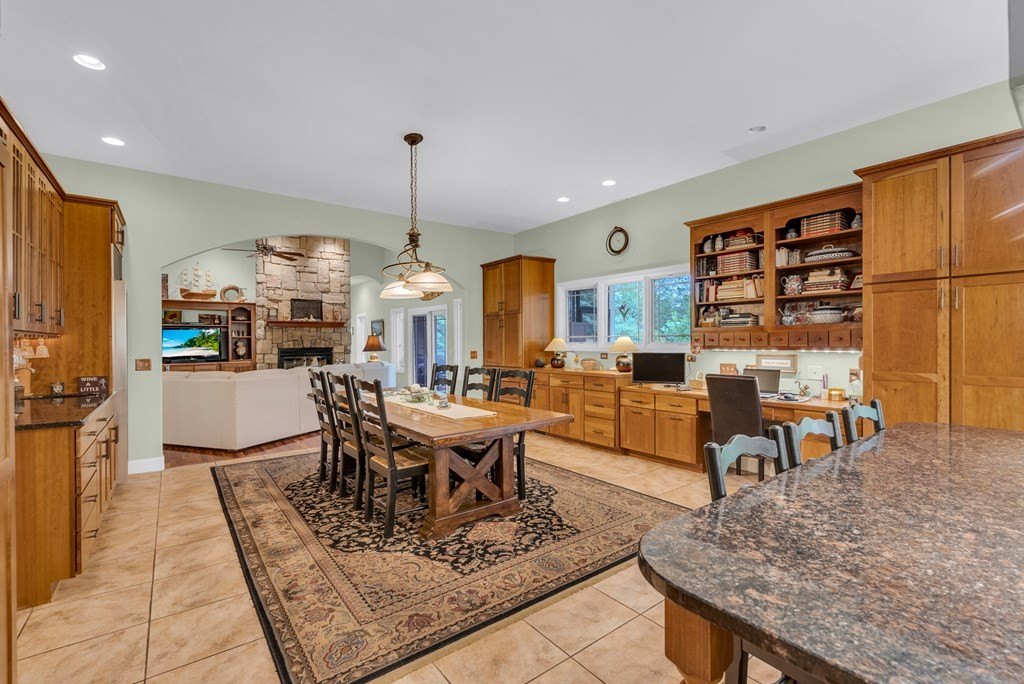 SPARTA, Tennessee, 38583, United States, 3 Bedrooms Bedrooms, ,3.5 BathroomsBathrooms,Residential,Forsale,1929832