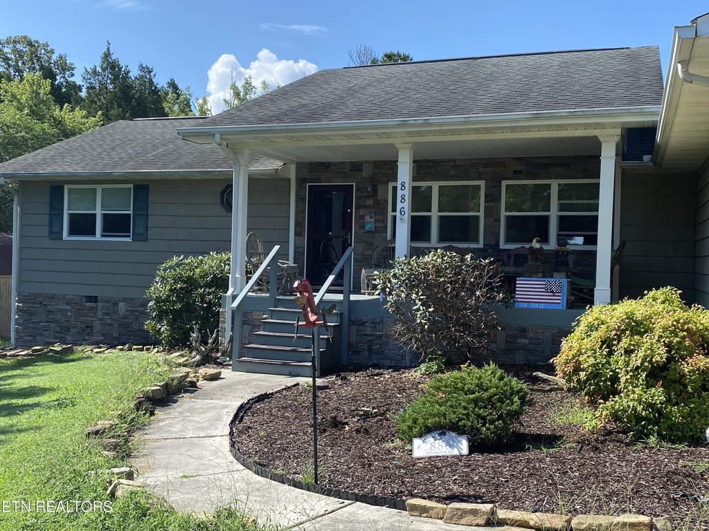 Spring City, Tennessee, 37381, United States, 3 Bedrooms Bedrooms, ,2 BathroomsBathrooms,Residential,Forsale,1952848