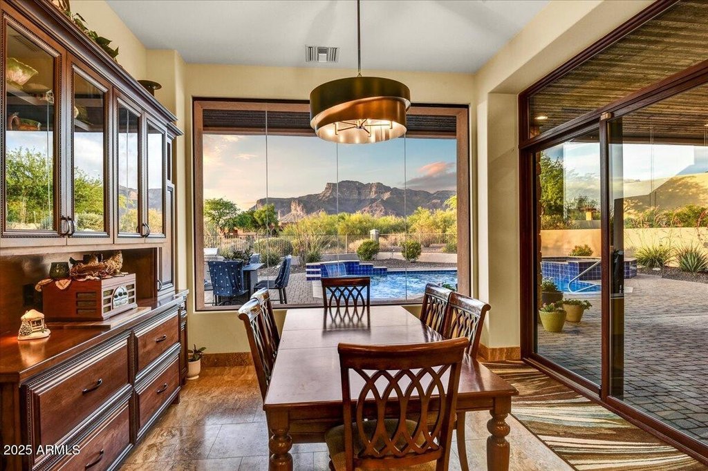 Gold Canyon, Arizona, 85118, United States, 3 Bedrooms Bedrooms, ,4 BathroomsBathrooms,Residential,Forsale,1884331