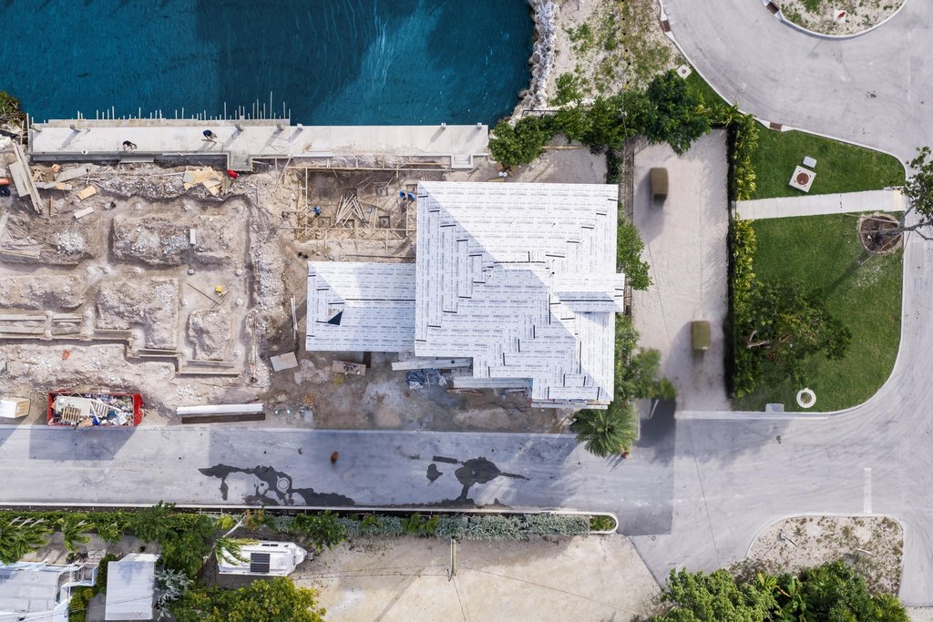 MARATHON, Florida, 33050, United States, 4 Bedrooms Bedrooms, ,4.5 BathroomsBathrooms,Residential,Forsale,1964527