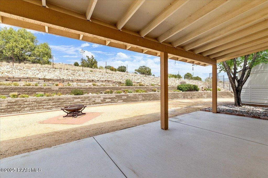 Paulden, Arizona, 86334, United States, 3 Bedrooms Bedrooms, ,2.5 BathroomsBathrooms,Residential,Forsale,1883995