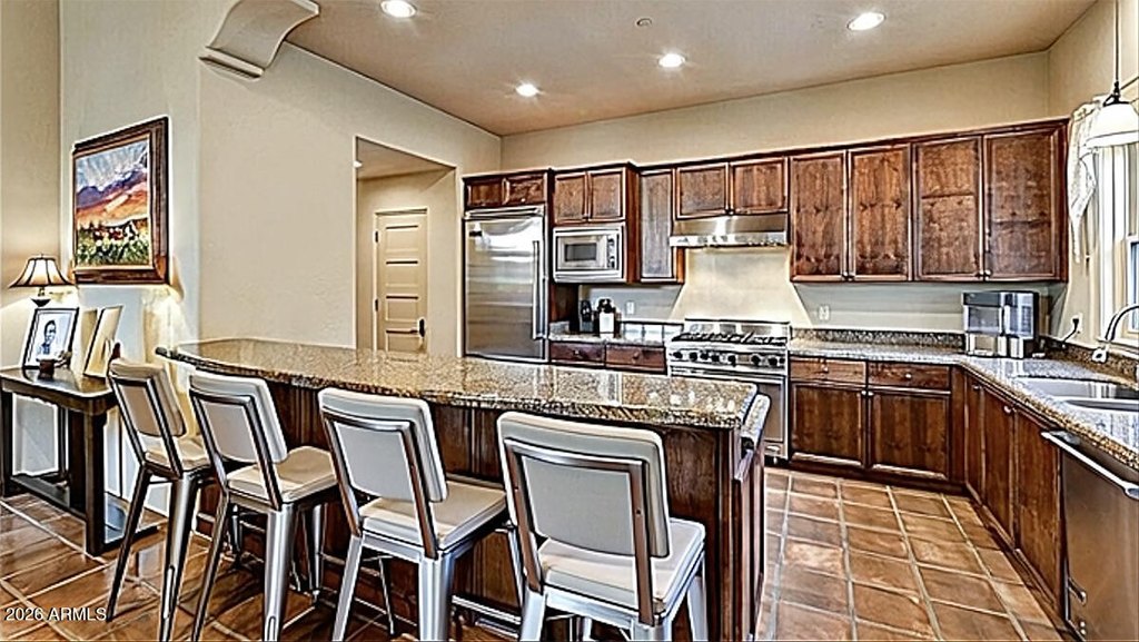 Gold Canyon, Arizona, 85118, United States, 4 Bedrooms Bedrooms, ,5 BathroomsBathrooms,Residential,Forsale,1934070