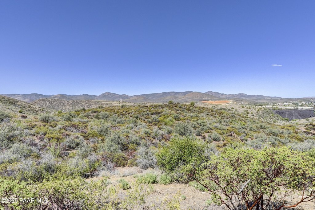 Dewey-Humboldt, Arizona, 86329, United States, 3 Bedrooms Bedrooms, ,2.5 BathroomsBathrooms,Residential,Forsale,1952161