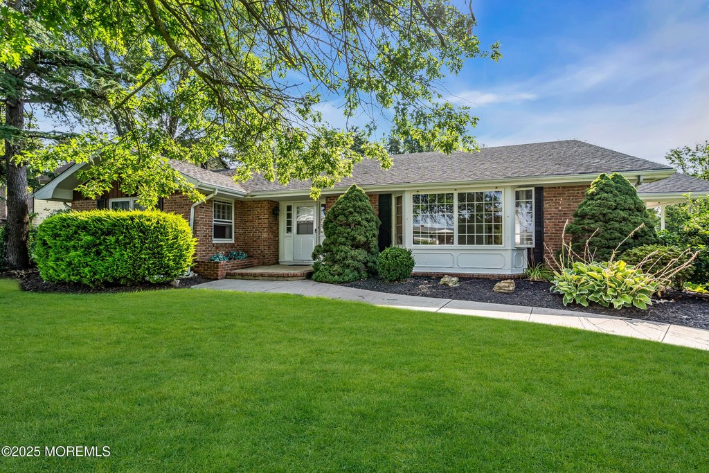 Toms River, New Jersey, 08753, United States, 3 Bedrooms Bedrooms, ,2 BathroomsBathrooms,Residential,Forsale,1966076