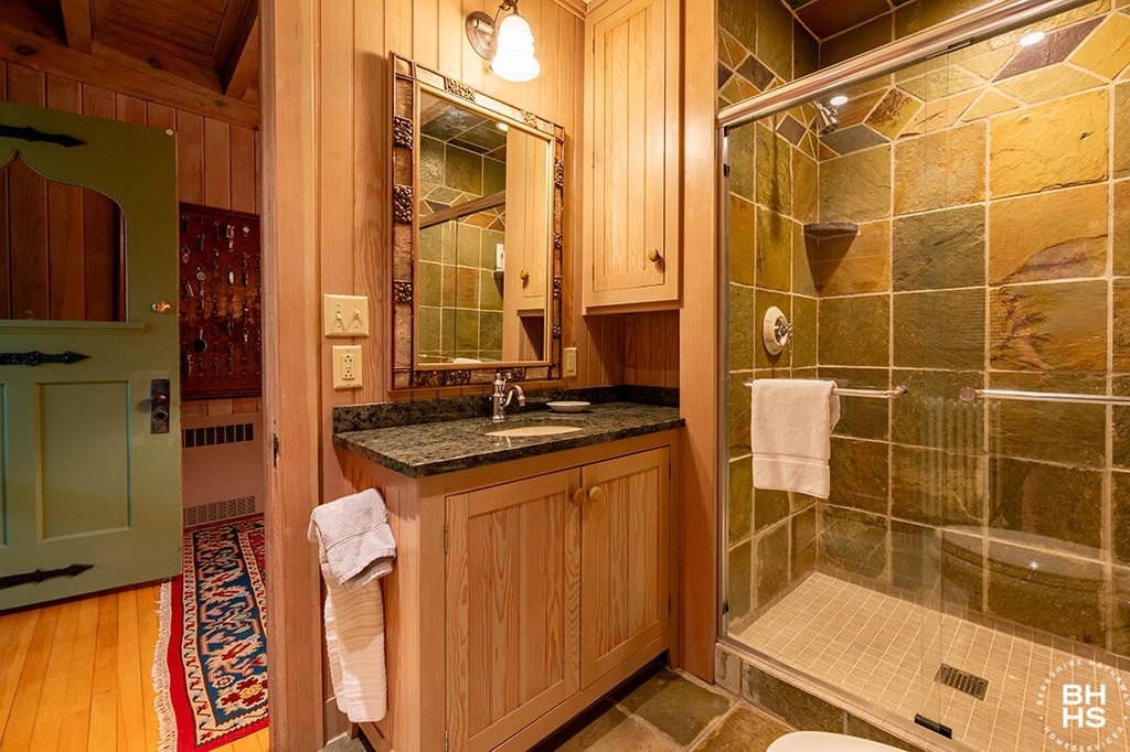 Lake Placid, New York, 12946, United States, 10 Bedrooms Bedrooms, ,7.5 BathroomsBathrooms,Residential,Forsale,1999413