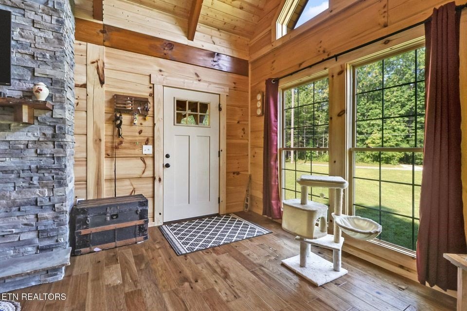 Jamestown, Tennessee, 38556, United States, 3 Bedrooms Bedrooms, ,2 BathroomsBathrooms,Residential,Forsale,1929821