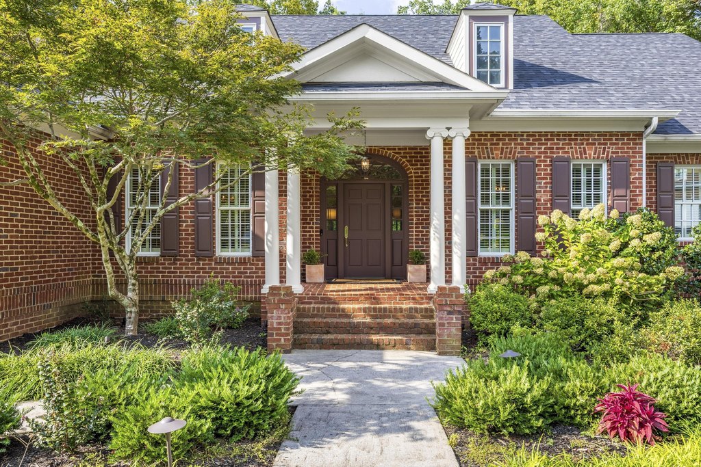 Cleveland, Tennessee, 37312, United States, 6 Bedrooms Bedrooms, ,5.5 BathroomsBathrooms,Residential,Forsale,2004701