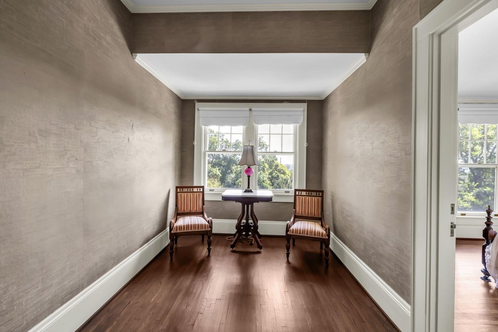 Chattanooga, Tennessee, 37404, United States, 5 Bedrooms Bedrooms, ,4 BathroomsBathrooms,Residential,Forsale,1963589