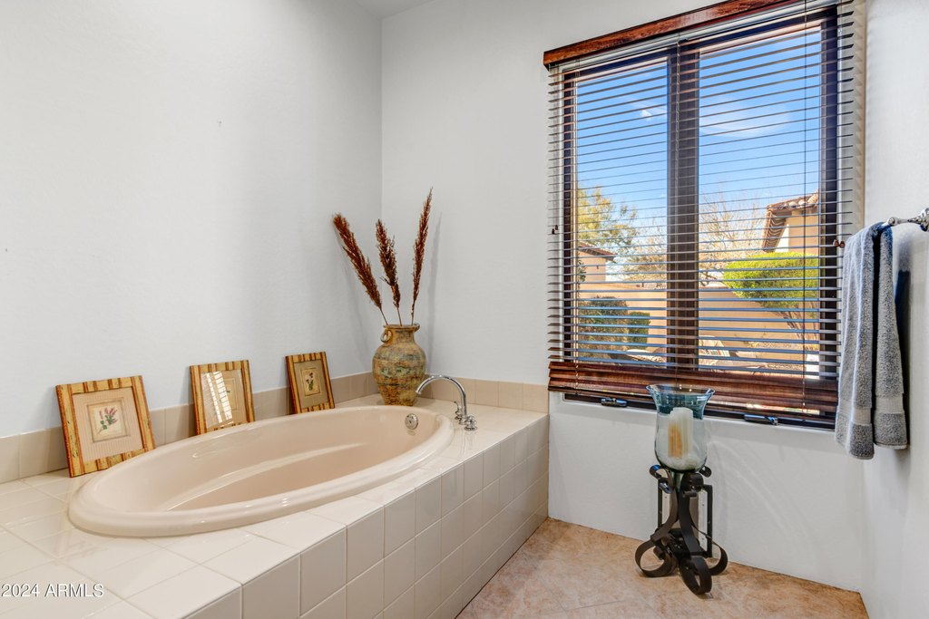 Gold Canyon, Arizona, 85118, United States, 3 Bedrooms Bedrooms, ,3 BathroomsBathrooms,Residential,Forsale,1953453