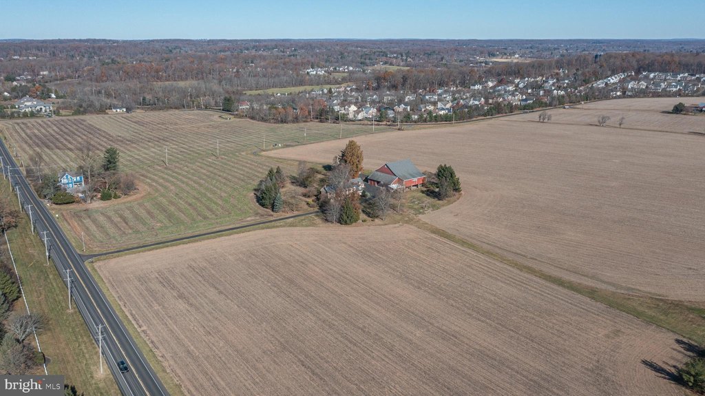 FURLONG, Pennsylvania, 18925, United States, 4 Bedrooms Bedrooms, ,2.5 BathroomsBathrooms,Residential,Forsale,2004203