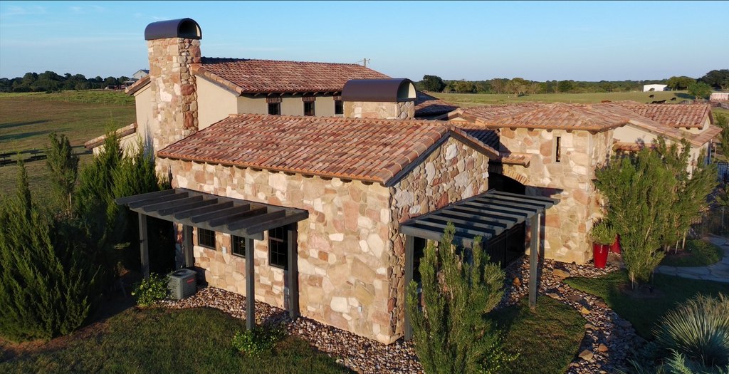 Navasota, Texas, 77868, United States, 4 Bedrooms Bedrooms, ,4 BathroomsBathrooms,Residential,Forsale,1954113