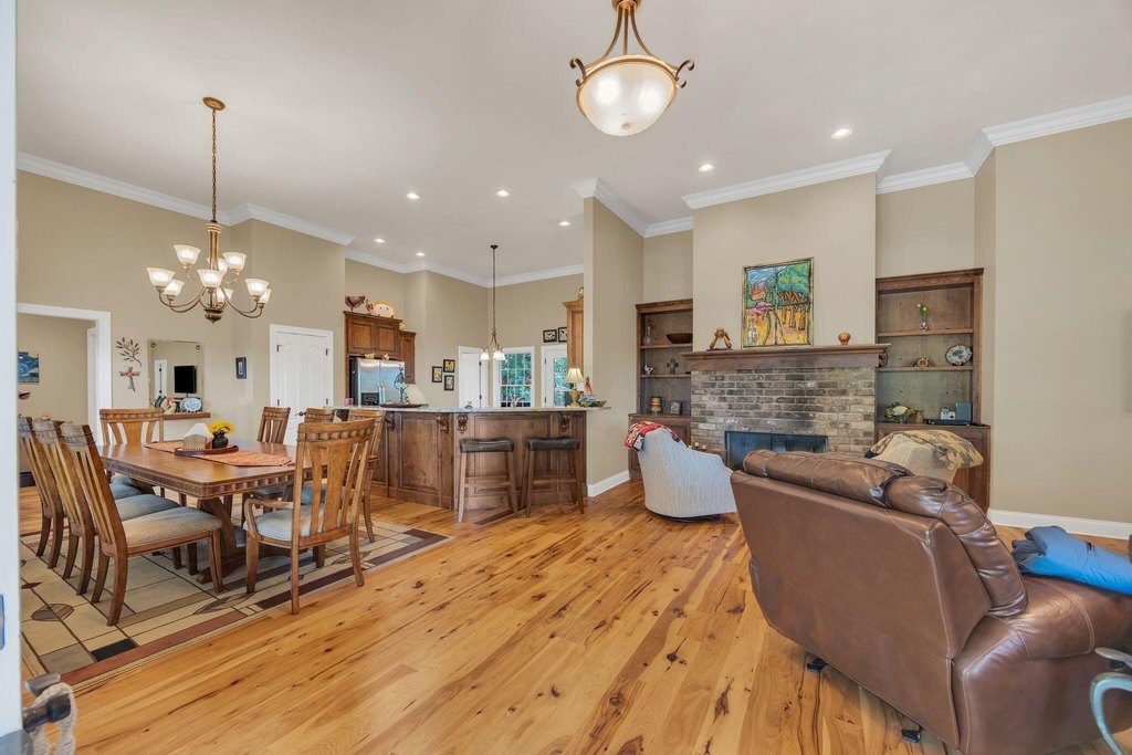 Rising Fawn, Georgia, 30738, United States, 3 Bedrooms Bedrooms, ,3.5 BathroomsBathrooms,Residential,Forsale,1963561